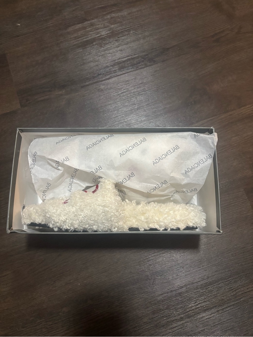 Balenciaga Cream Fuzzy Slip-On - Picture 3 of 4